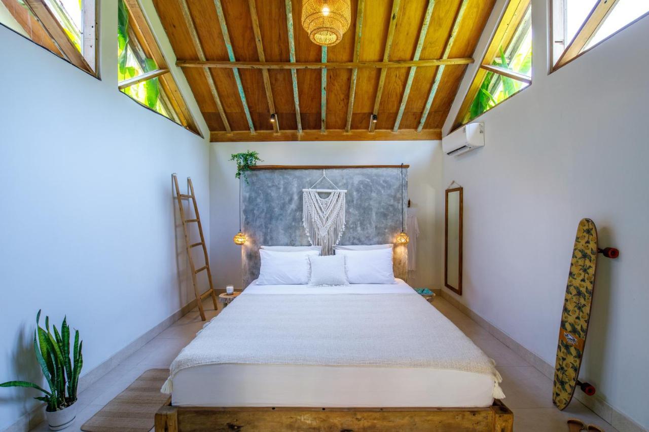 Seaside Tribe - Boutique Surf Stay & Retreat Tanah Lot Exteriör bild