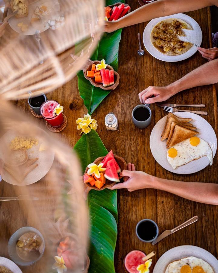 Seaside Tribe - Boutique Surf Stay & Retreat Tanah Lot Exteriör bild