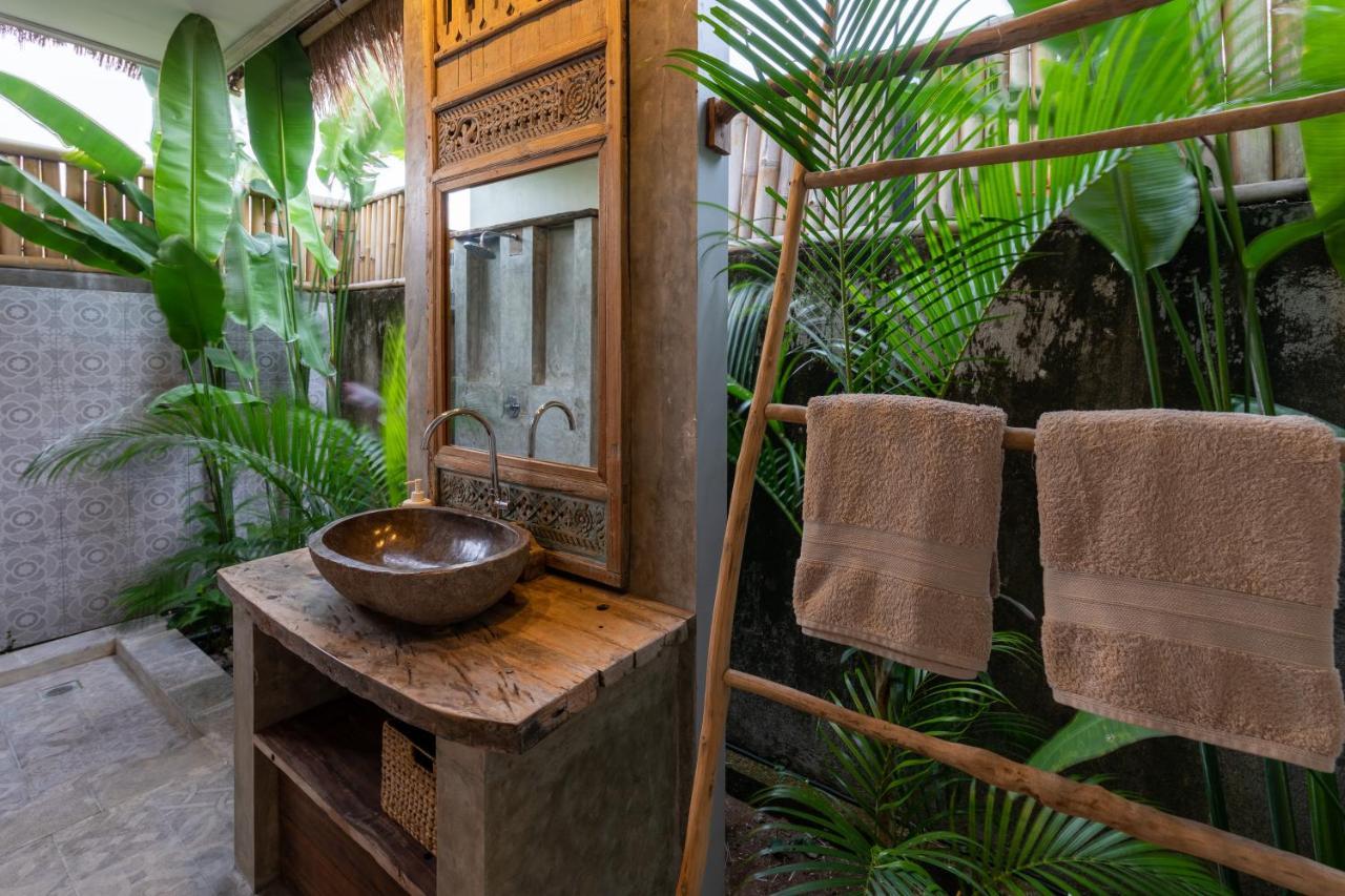 Seaside Tribe - Boutique Surf Stay & Retreat Tanah Lot Exteriör bild