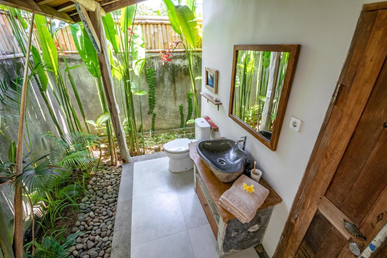 Seaside Tribe - Boutique Surf Stay & Retreat Tanah Lot Exteriör bild
