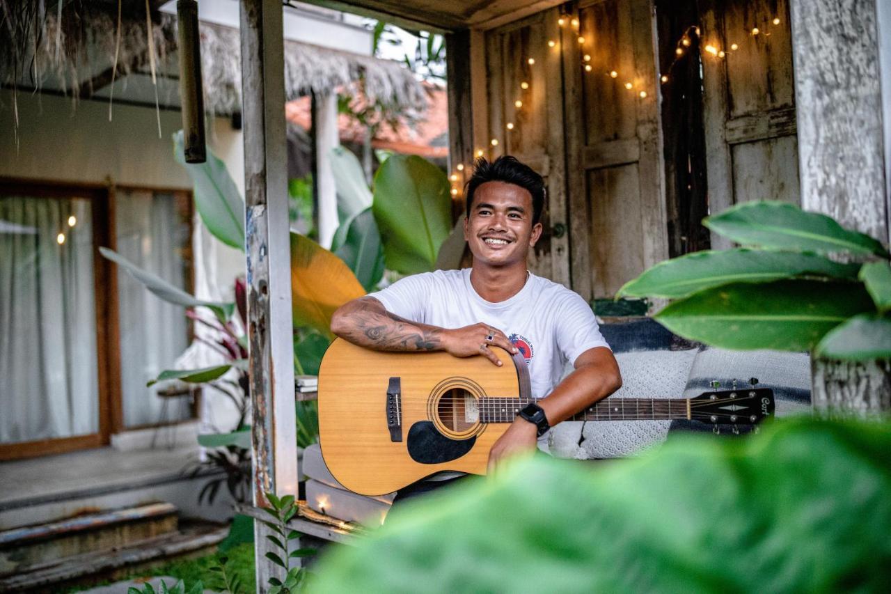 Seaside Tribe - Boutique Surf Stay & Retreat Tanah Lot Exteriör bild